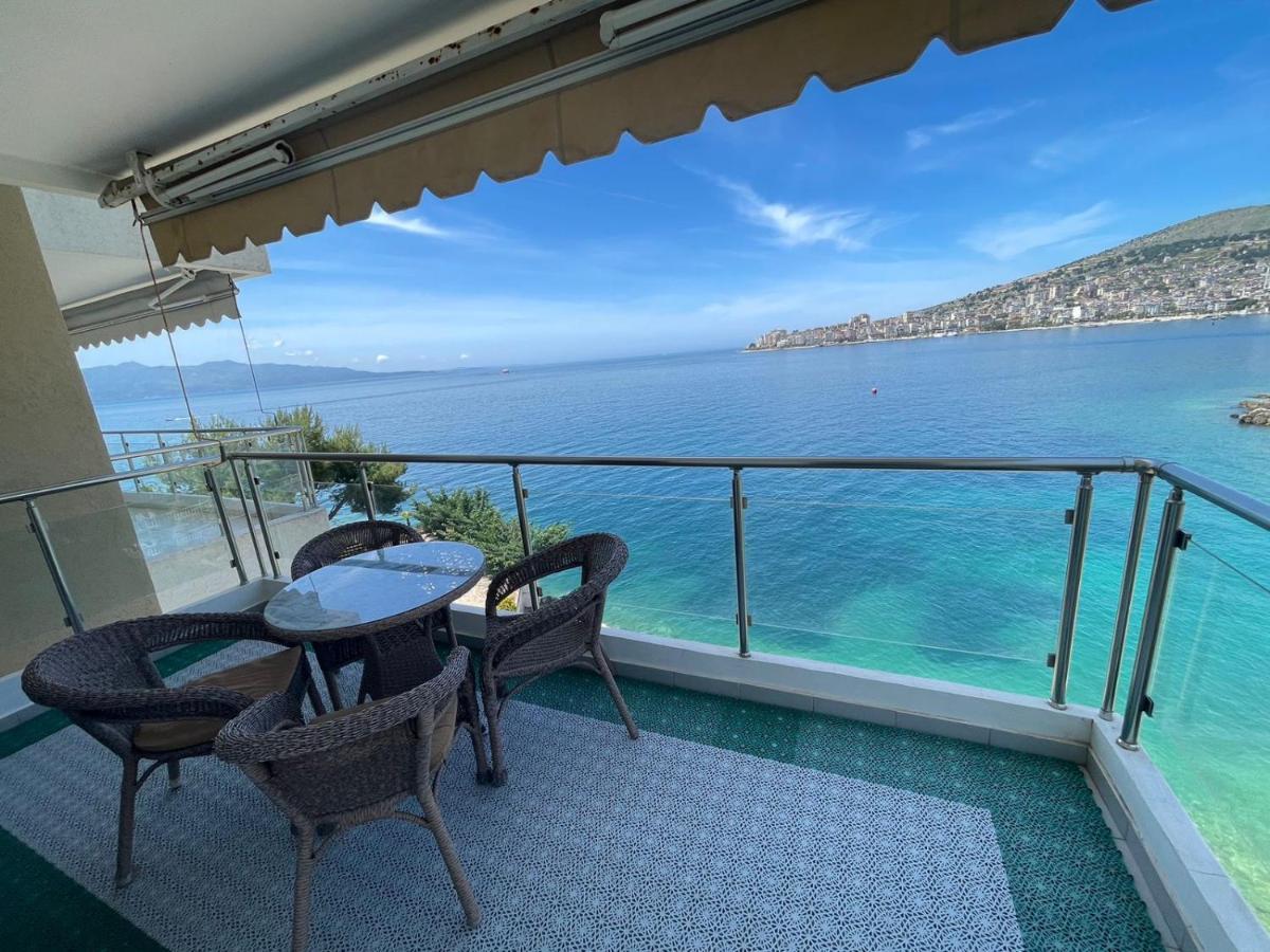 1-Stunning Sea View Apartments! Sarandë Esterno foto