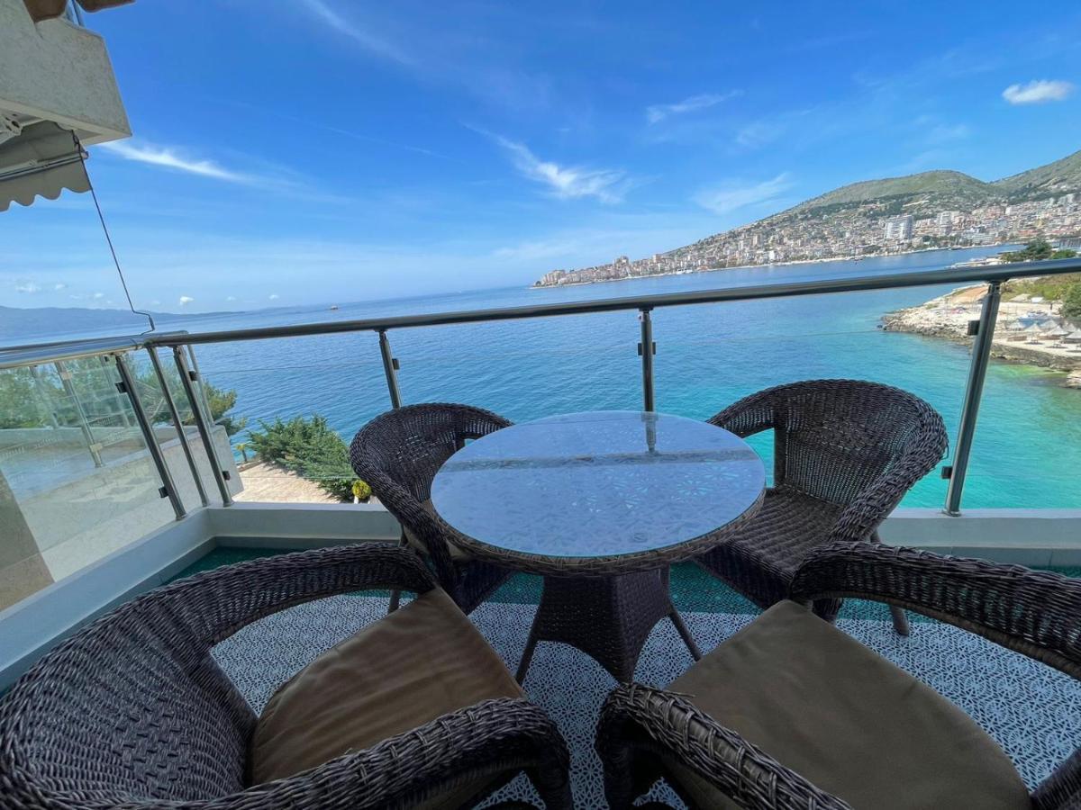 1-Stunning Sea View Apartments! Sarandë Esterno foto