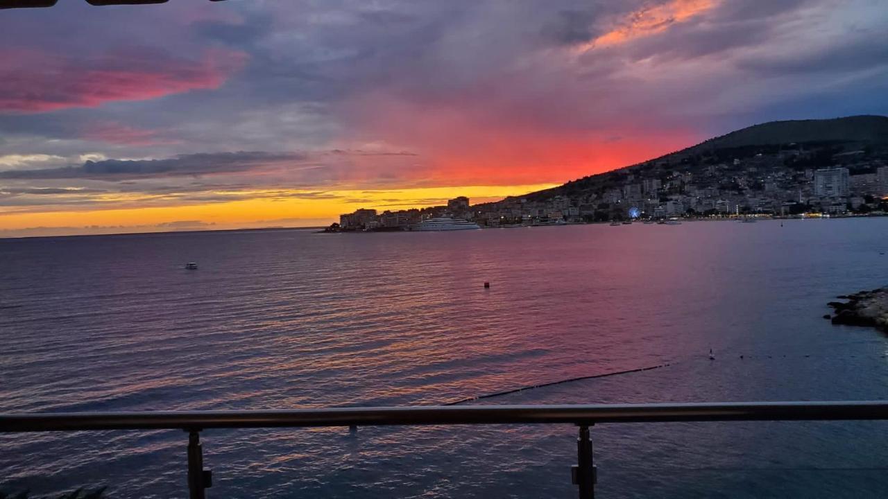 1-Stunning Sea View Apartments! Sarandë Esterno foto