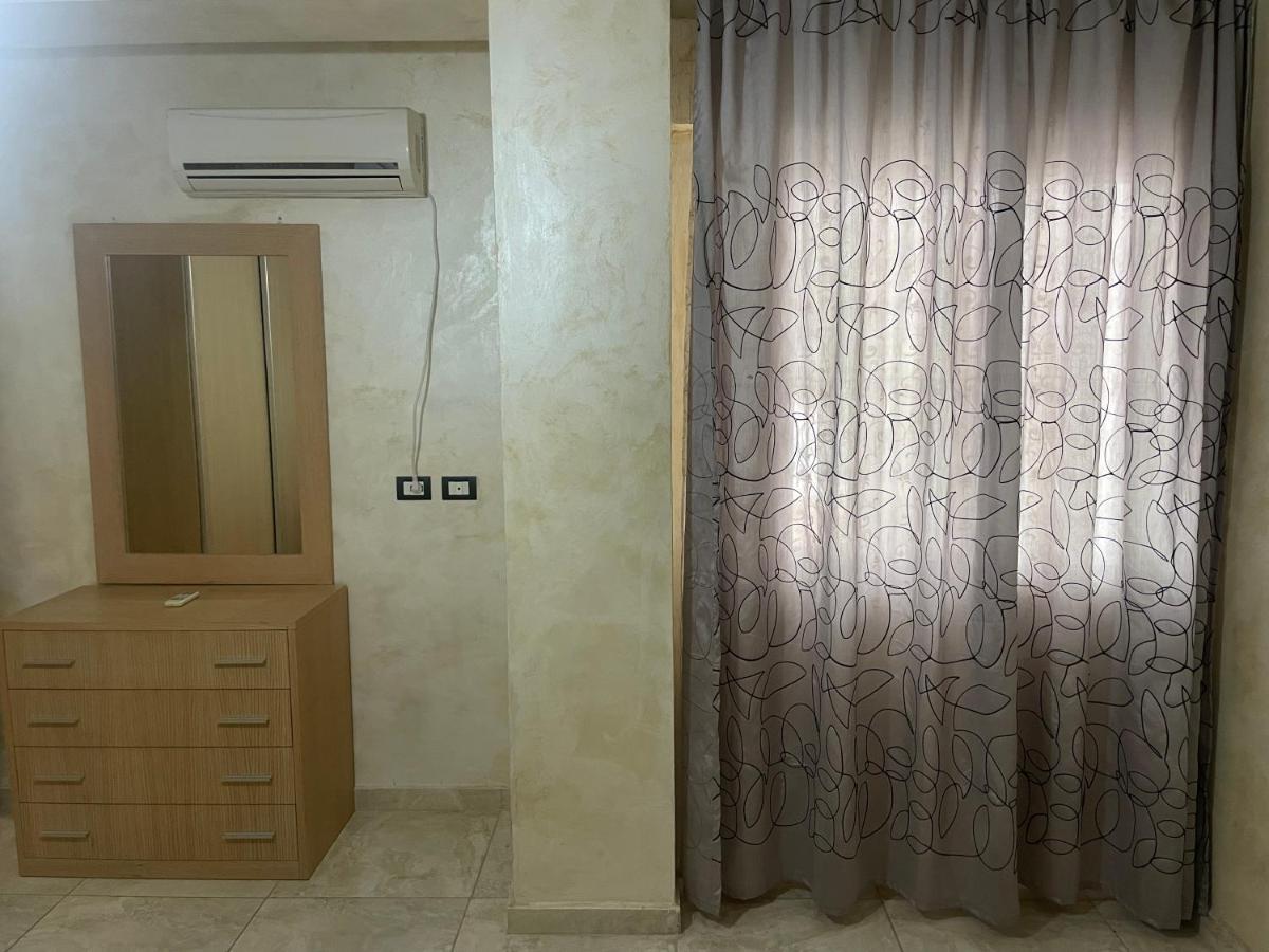 1-Stunning Sea View Apartments! Sarandë Esterno foto